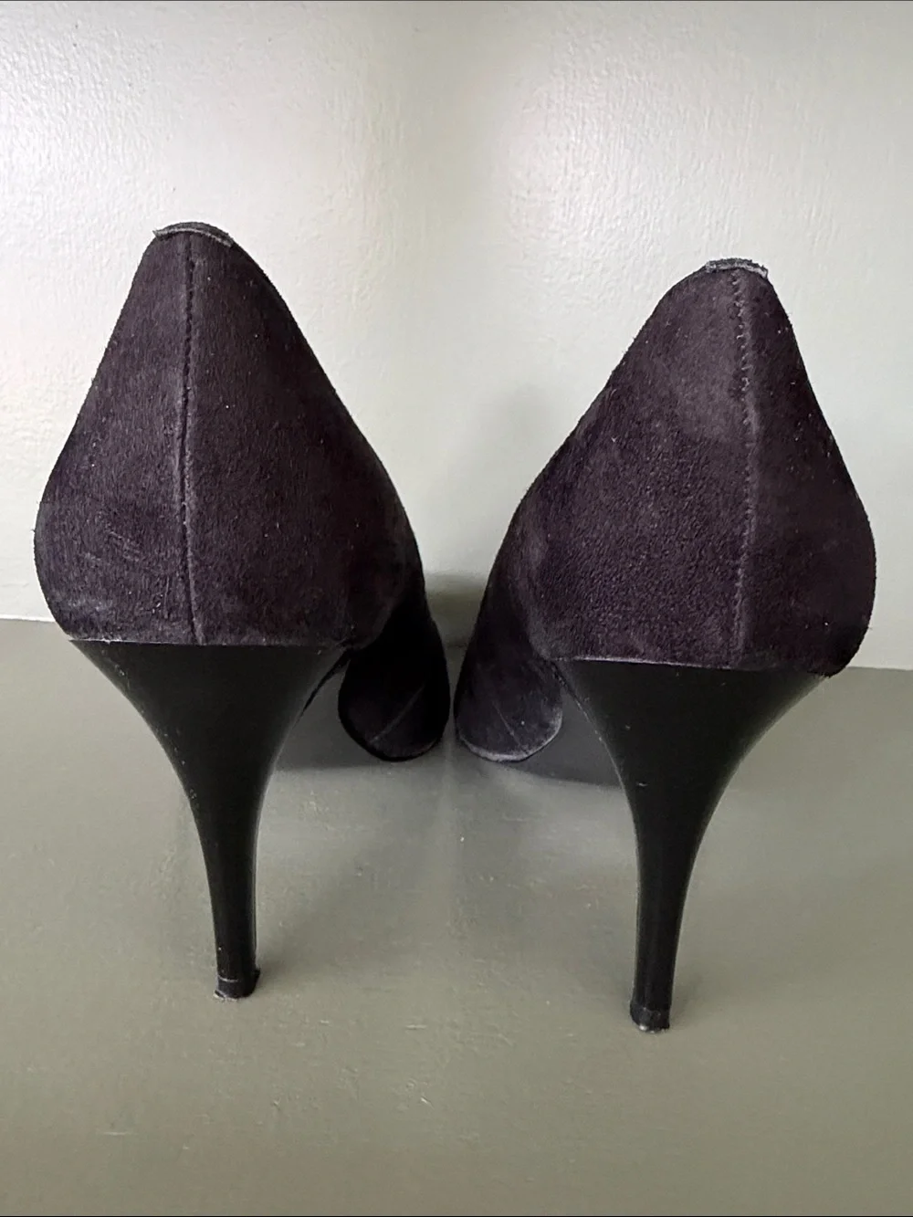 Tahari Black Pointed-Toe Heels with Metallic Brooch Detail